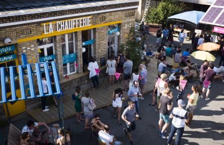 Soirée à la Chaufferie par le collectif d’urbanisme transitoire Les Grands Voisins – Paris